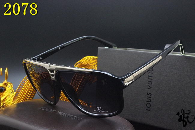 Louis Vuitton Sunglasses AAA+ ID:20220503-47